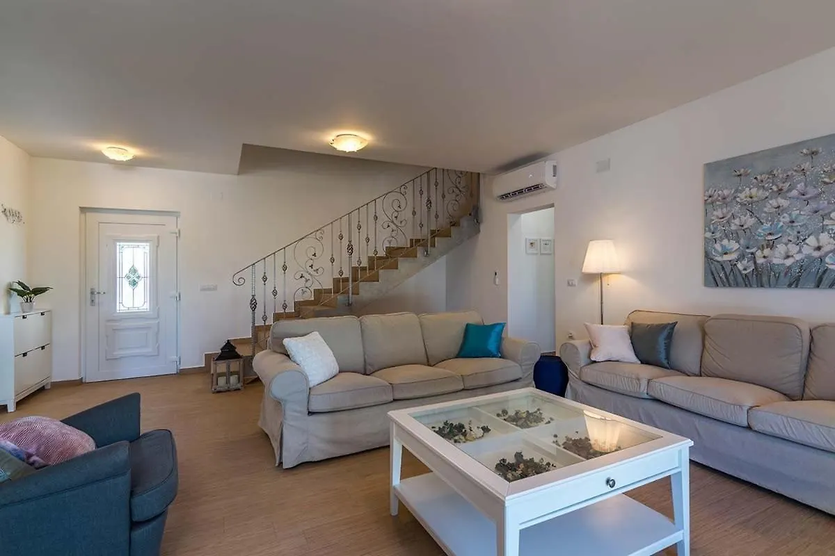 Casa de Férias House Goran 2095 Vila Juršići